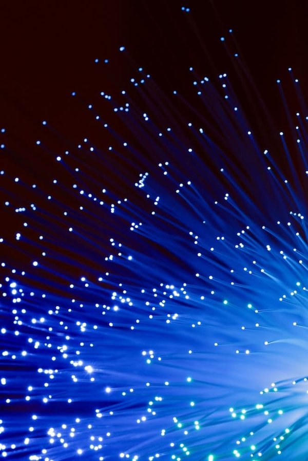 Pourquoi choisir le câble à fibre optique?